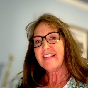 Meet your Posher, Brenda